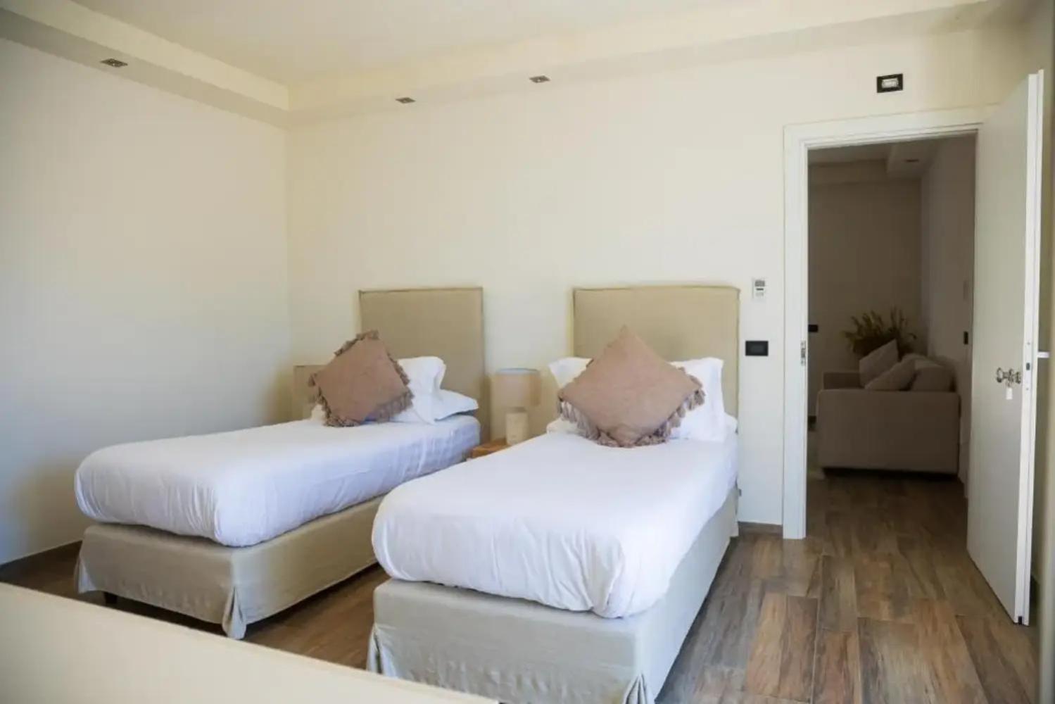 Casabianca Resort فوندي الغرفة الصورة